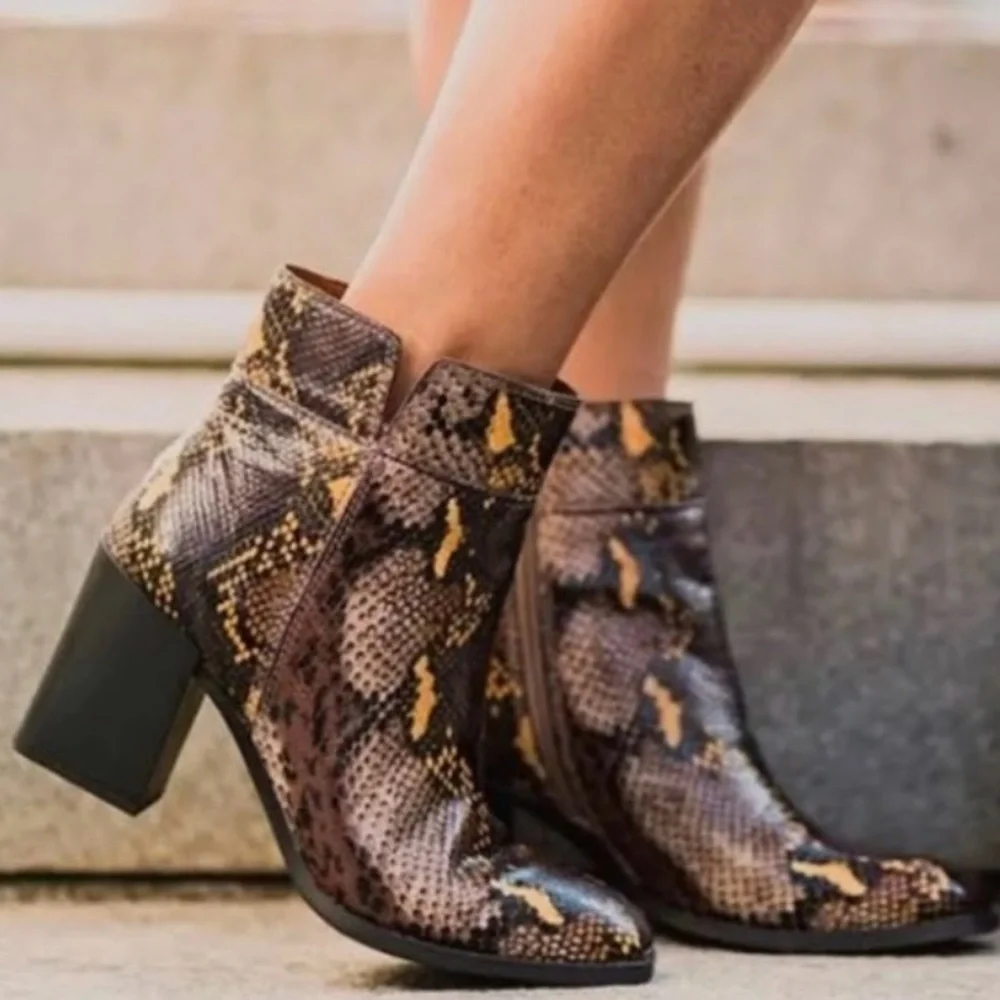 Franco Sarto Generous Snake Skin Print Ankle Boots Bootie Block Chunky Heels 6